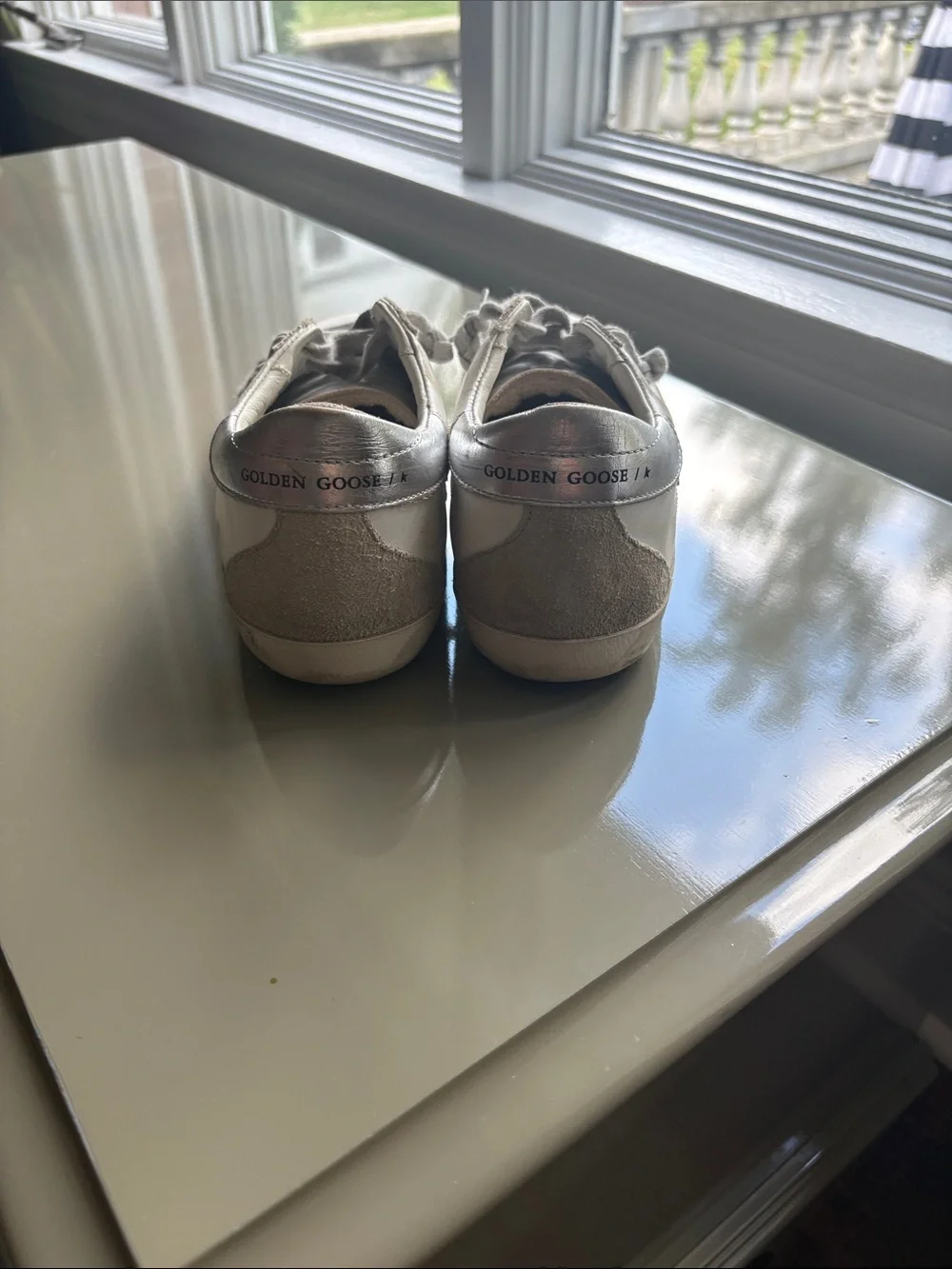 Golden Goose White Leather Low-Top Sneakers with Gray Star